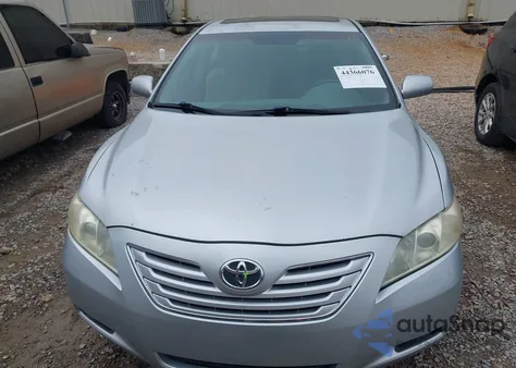 2007 Toyota Camry Xle z USA, uszkodzony, nr VIN 4T1BE46K37U178901